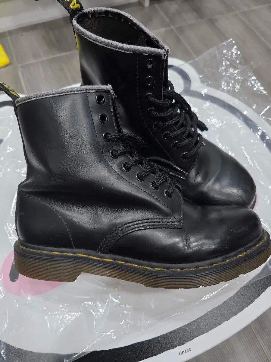 DR. MARTENS ドクターマーチン ブラック 8ホール ブーツ 1460
