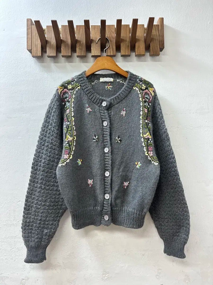 日本 ヴィンテージ ウール フラワー 刺繍 ディテール セーター ニット カーディガン
