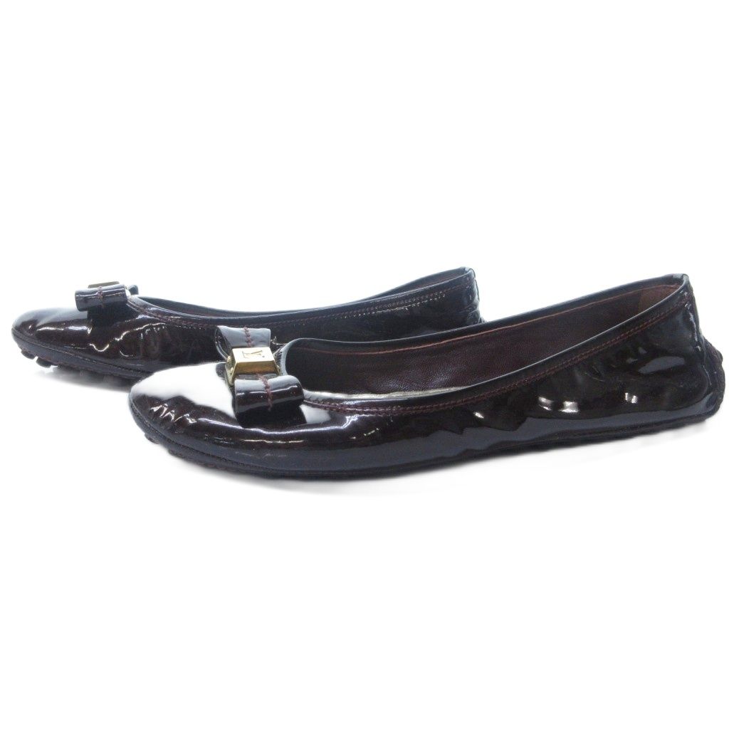 ルイヴィトン LOUIS VUITTON エナメル リボン LVロゴ ドライビング