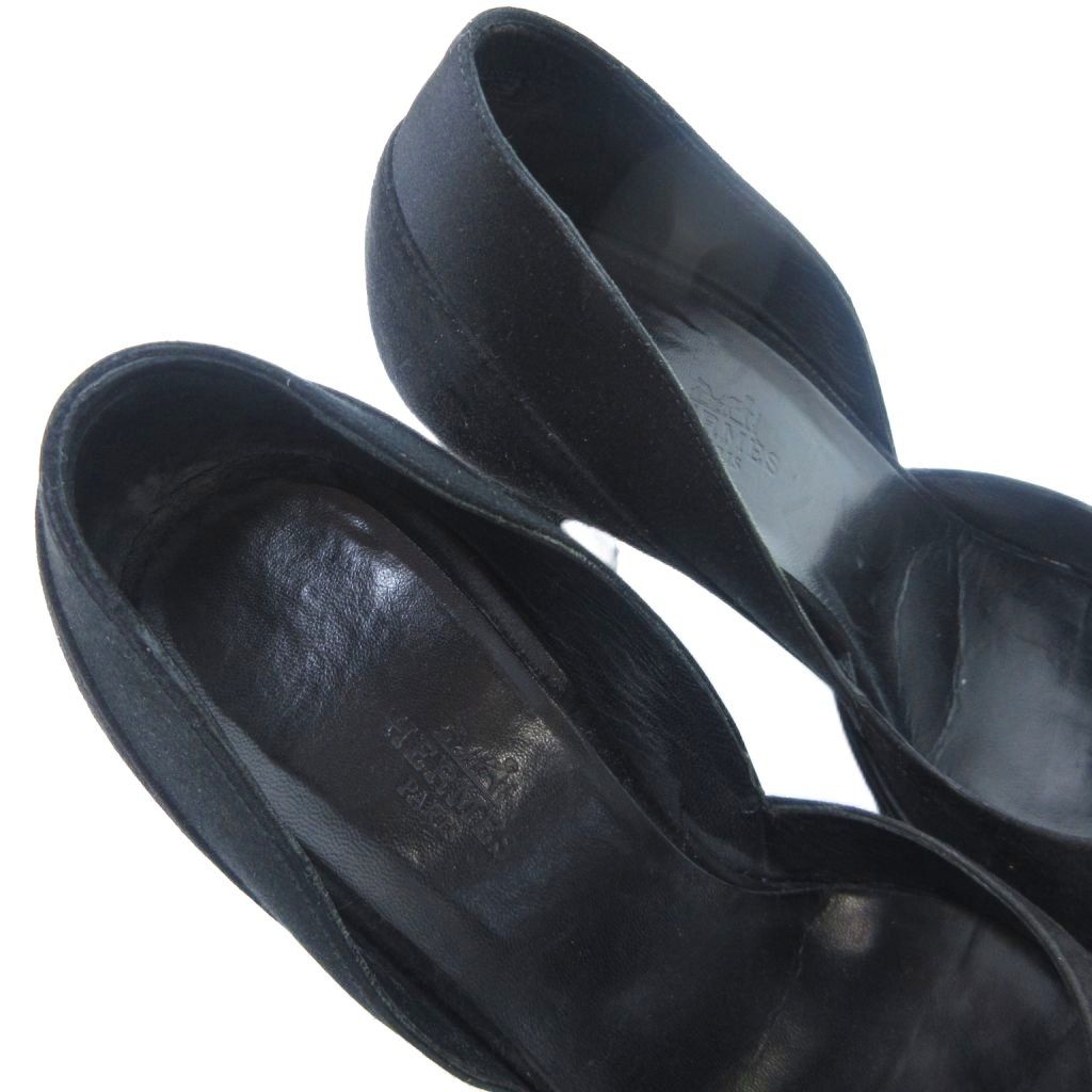 オープントゥ スエード