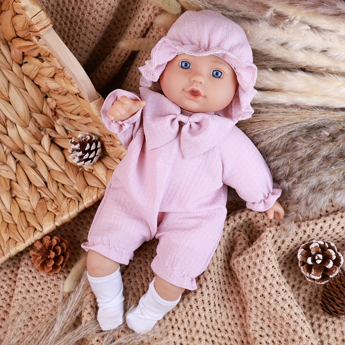 フルシリコンのリボーンドール　約43㎝の女の子　哺乳瓶付き フルシリコンのリボーンドール 約43㎝の女の子 哺乳瓶付き Amazon