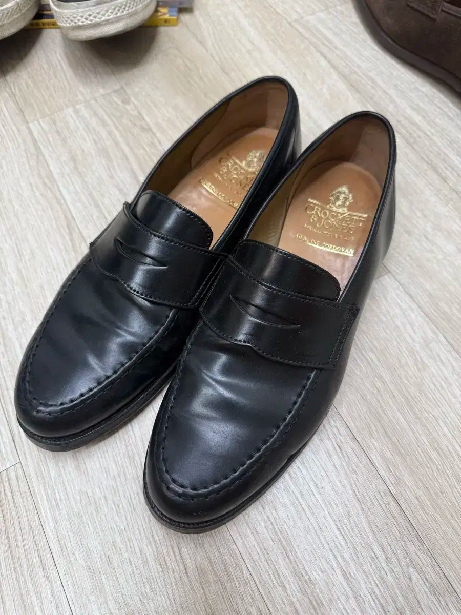 クロケット-ジョーンズ ハーバード コードバン ローファー 9E