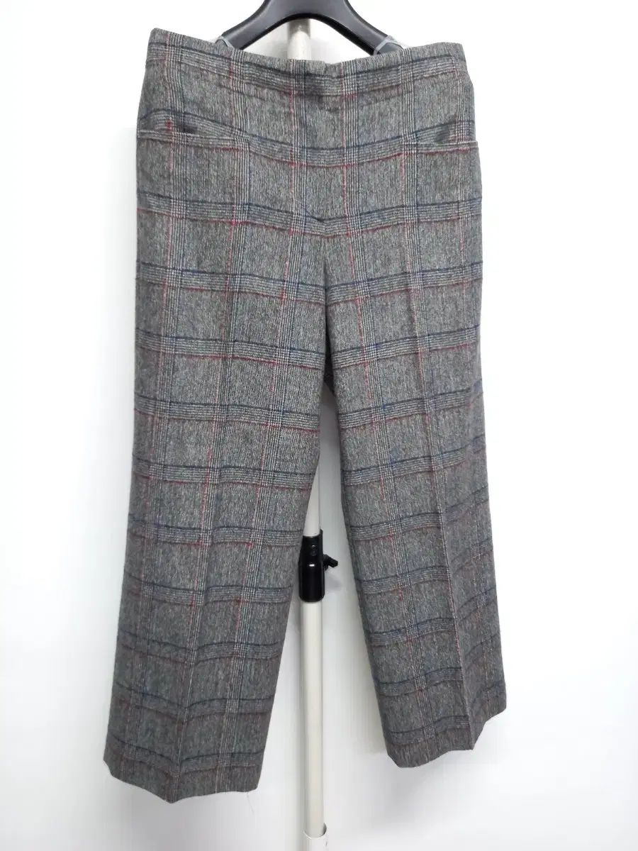 グレー ストレート