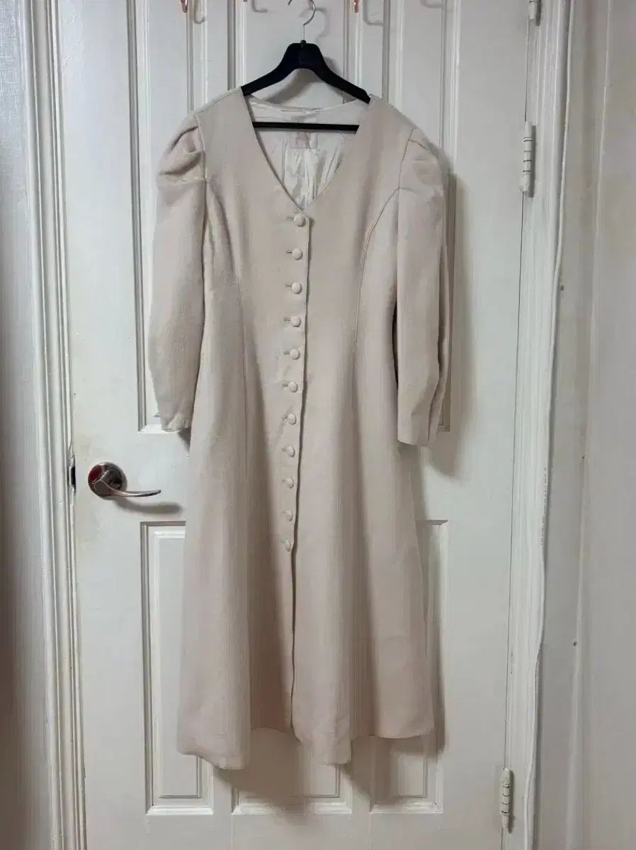 ラグジュアリー ジュローグ ウール コート ONE PIECE