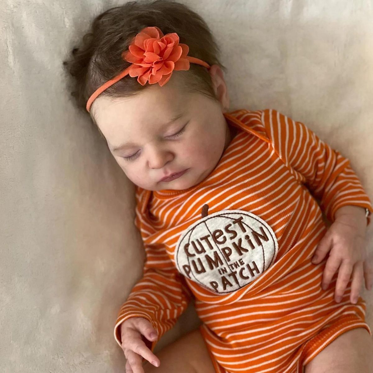 リアルな3 Dベビー 50 cm 20インチ リボーンベビードール 女の子 ビニール製手足 布ボディ 血管が見える リアル 赤ちゃん人形 おもちゃ 子供 プレゼント 寝かしつけ