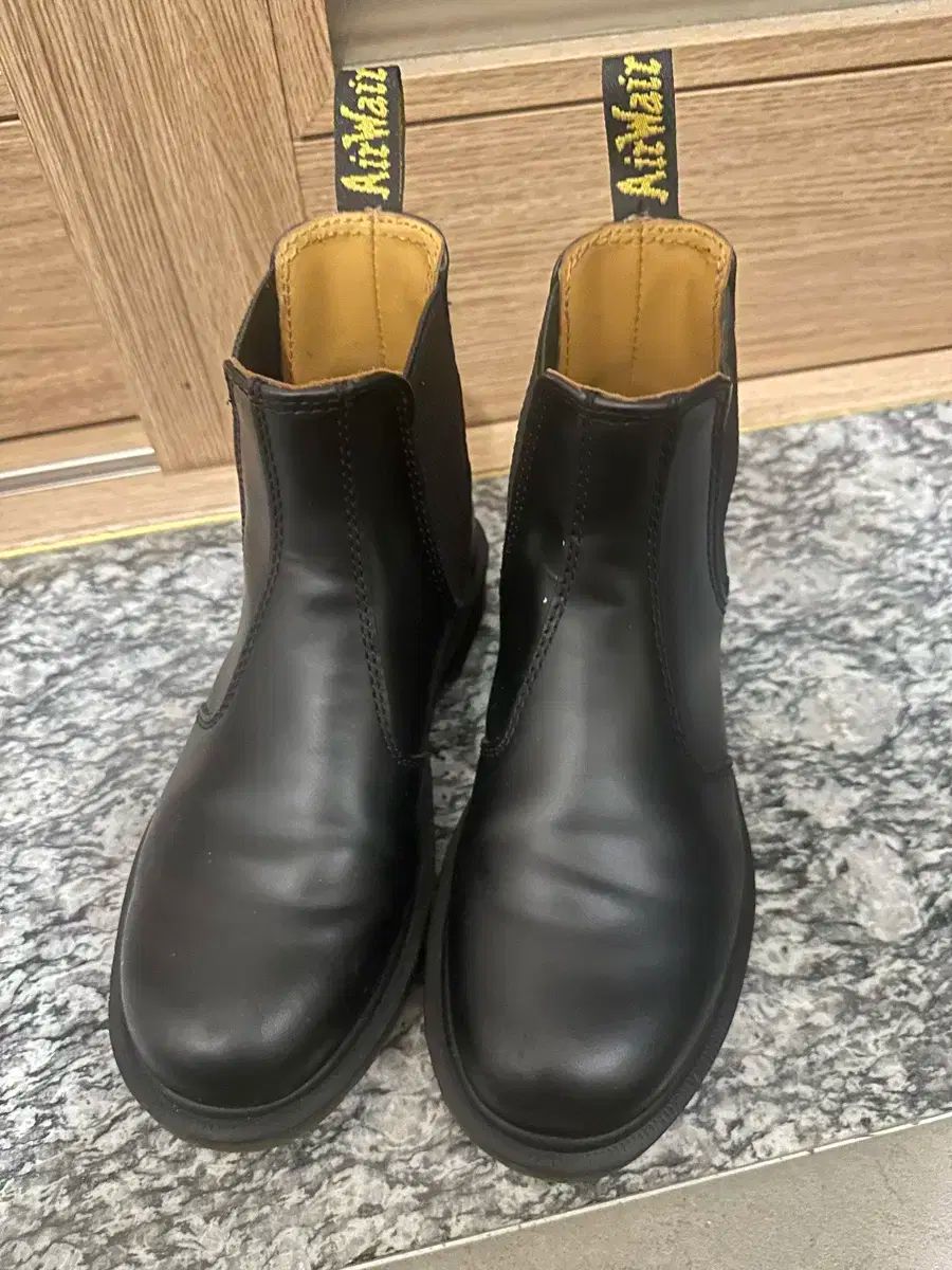 DR. MARTENS ドクターマーチン チェルシー