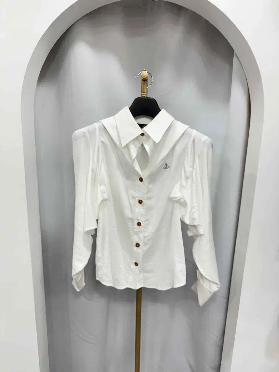 デパート版 VIVIENNE WESTWOOD ヴィヴィアン ウエストウッド シャツ 38サイズ