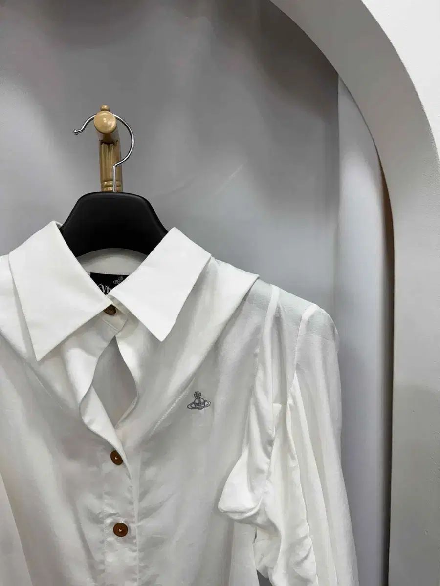 デパート版 VIVIENNE WESTWOOD ヴィヴィアン ウエストウッド シャツ 38サイズ