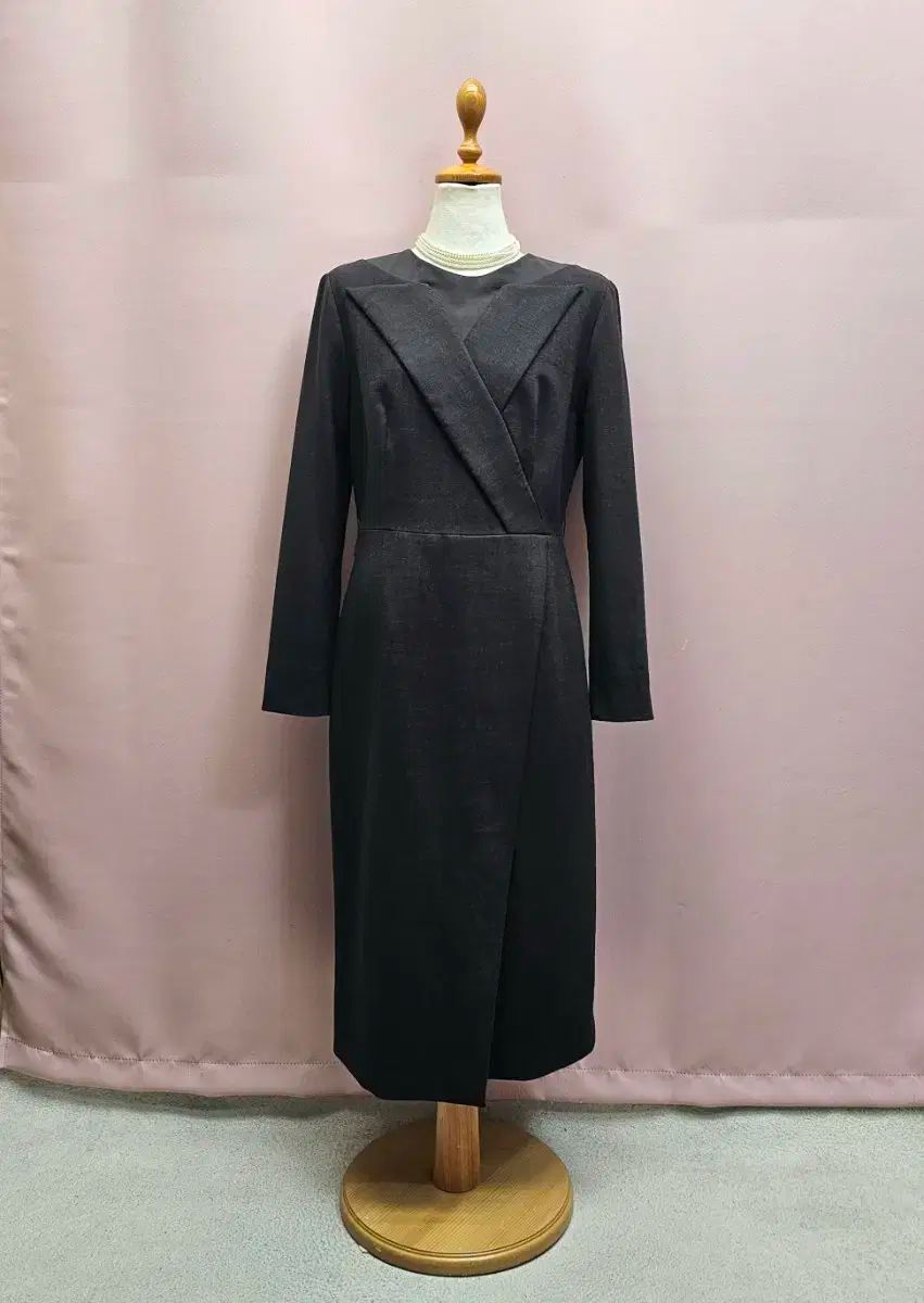 ミシャ ラグジュアリー ウール ワンピース