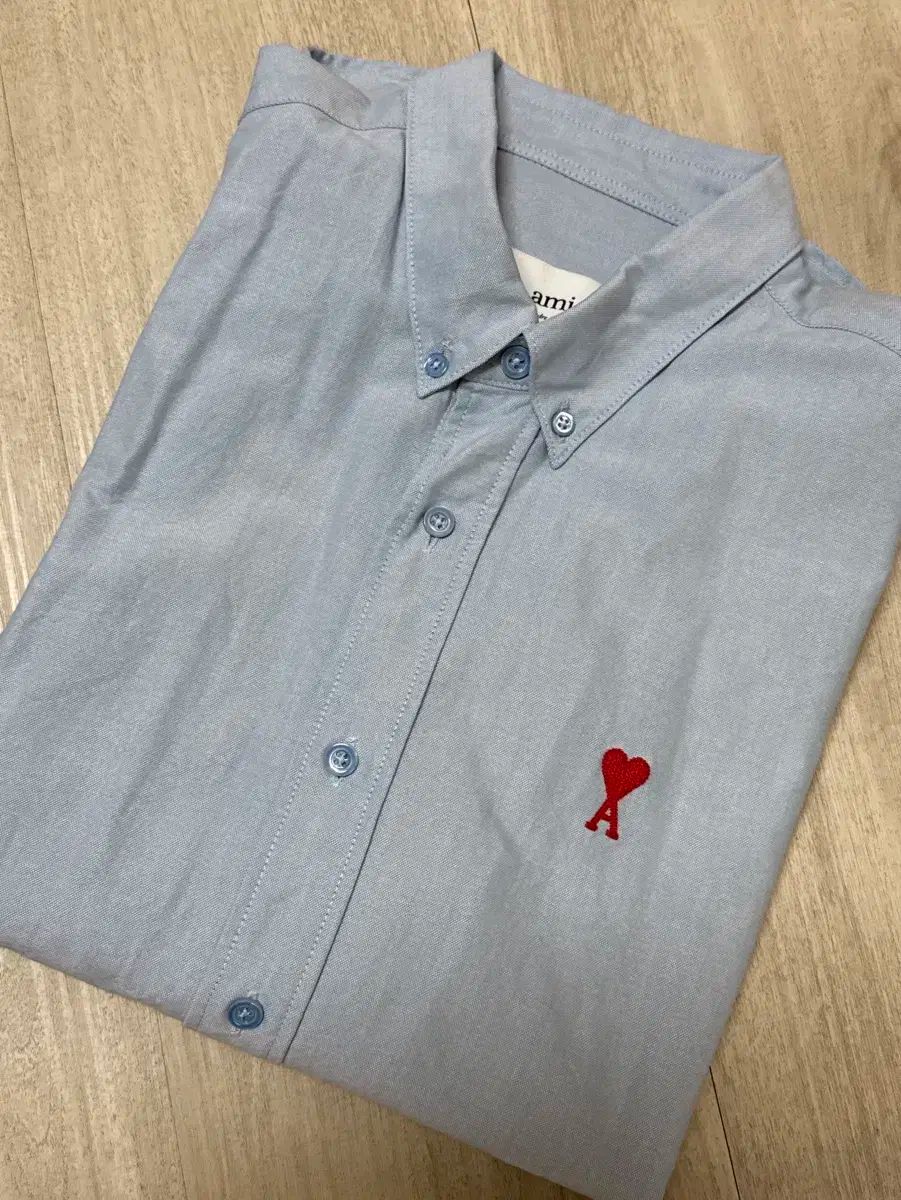 アミ スモールハート シャツ スカイブルー 40