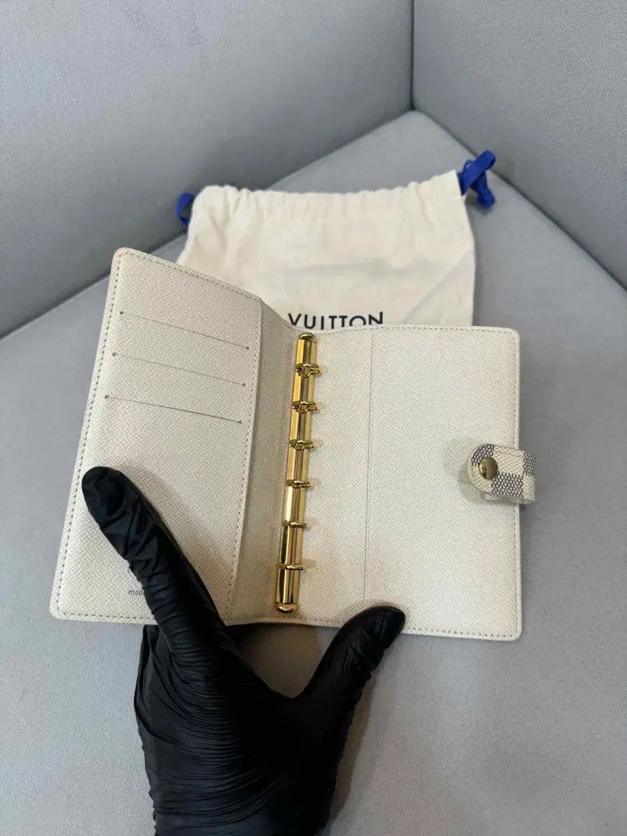  ルイヴィトン ダミエ ダイアリー 長財布 小物