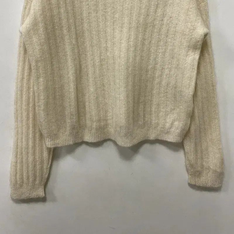 アクネストゥディオズ モヘアニット