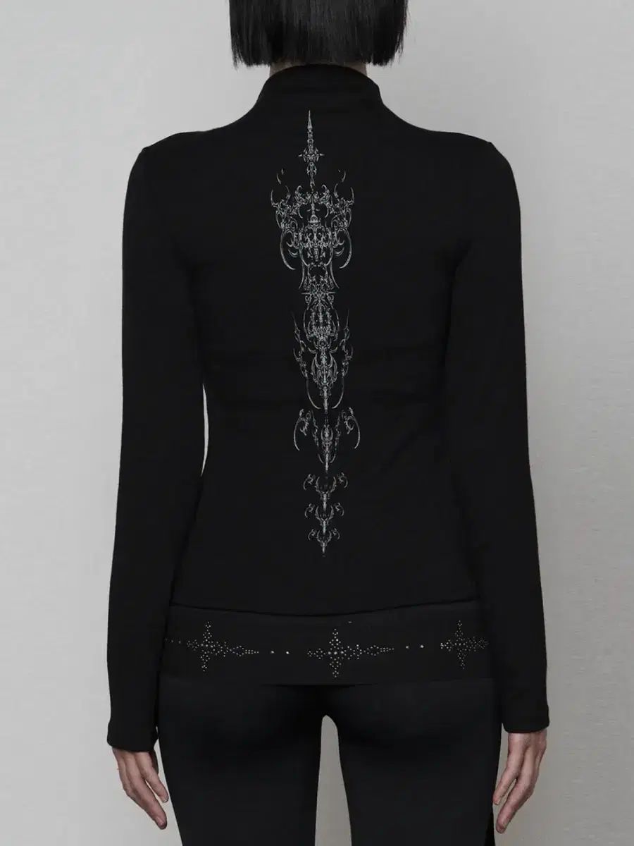 エトオソメ ポケット ハーフ タートルネック ボタン ロングスリーブ ブラック