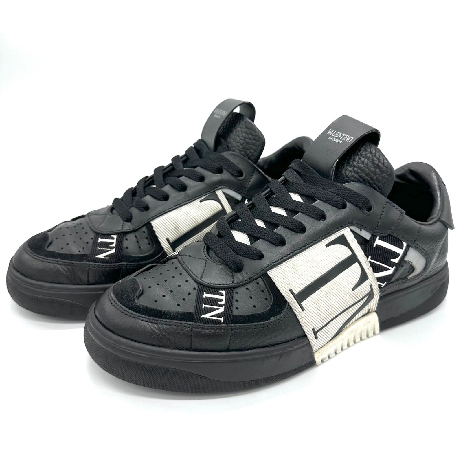 VALENTINO GARAVANI ヴァレンティノ ガラヴァーニ メンズ スニーカー 26cm サイズ40 バレンティノ ブラック VLTN