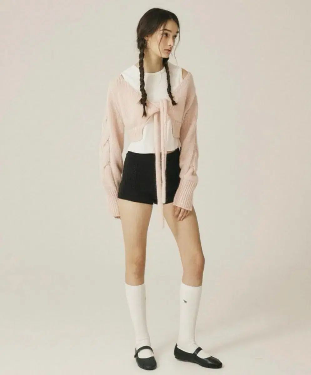 スリータイムズ Bambi ボレロ ピンク Red Velvet JOY 着用