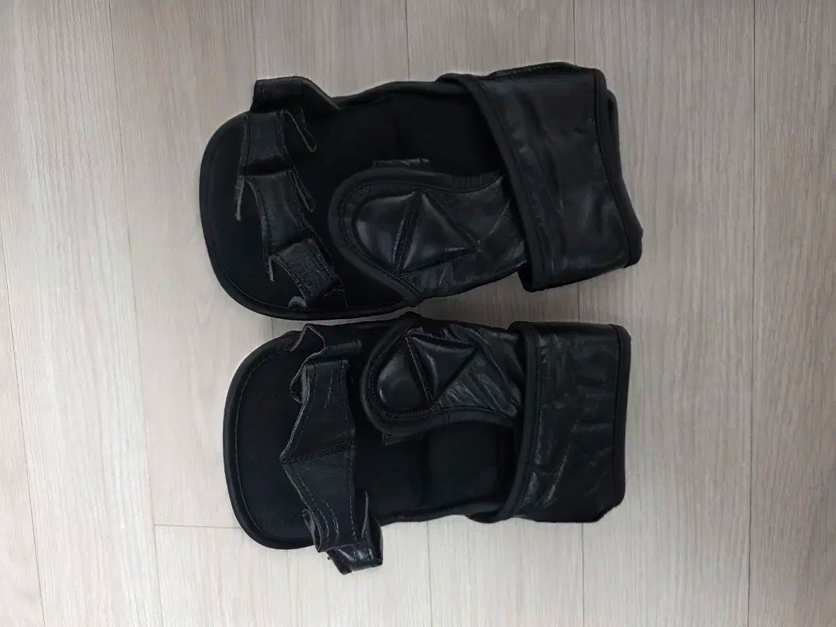 フライ スポーツ MMA グローブ Mサイズ