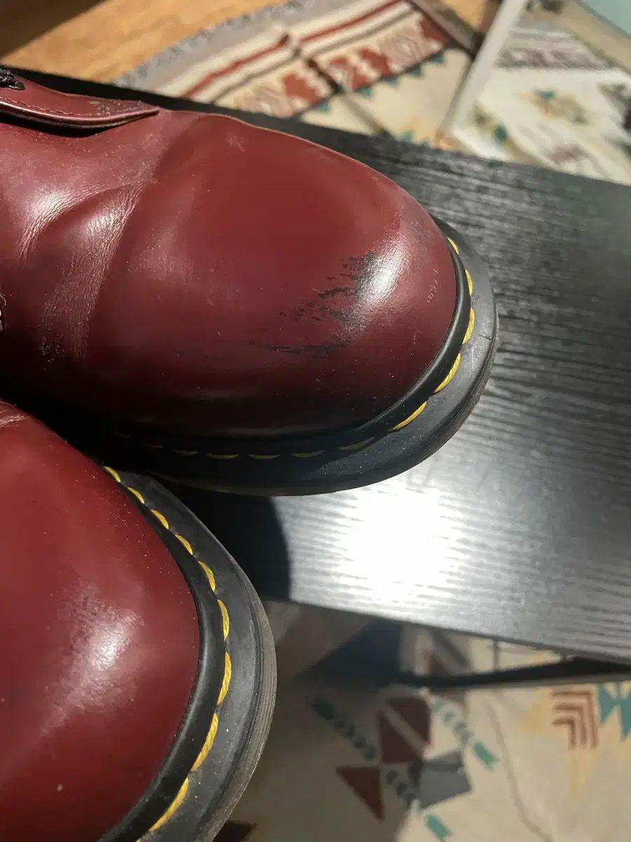 DR. MARTENS