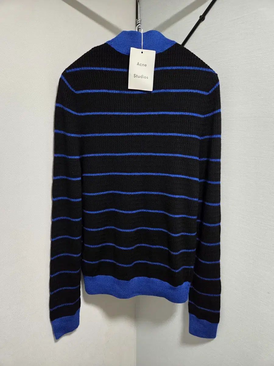 Studios アクネストゥディオズ