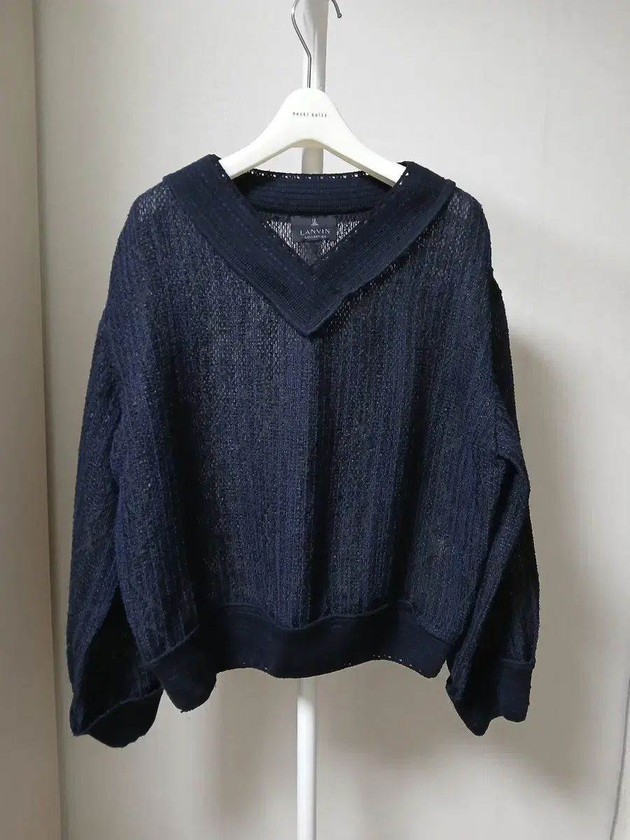 LANVIN Vネック ニット ネイビー