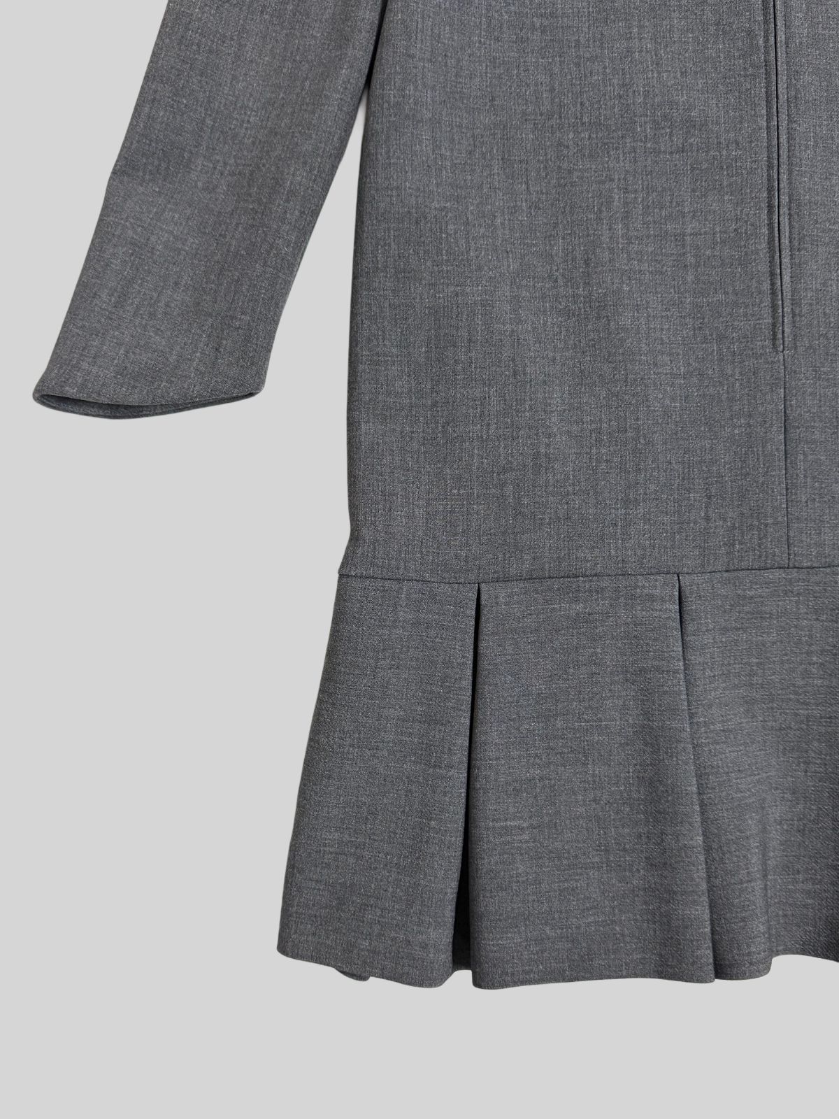 未使用級✨フォクシー プライベートノアール ワンピースドレス グレー 38 未使用級✨フォクシー プライベートノアール ワンピースドレス グレー