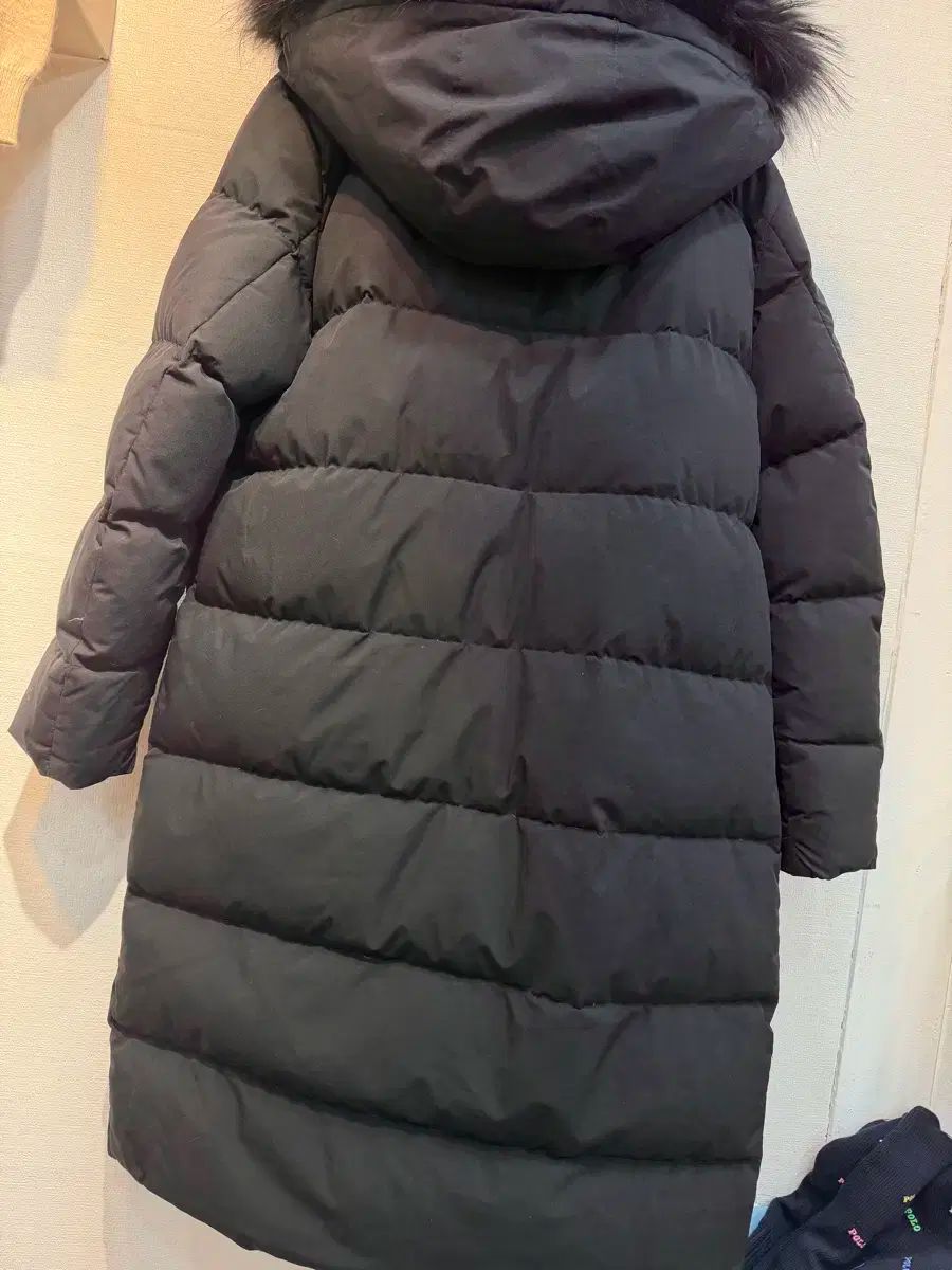 ダウンジャケット