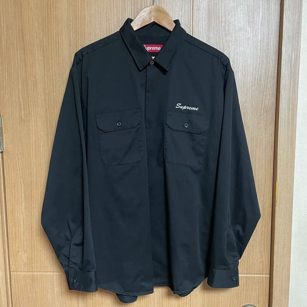 L シュプリーム アワー レディ ワークシャツ ブラック