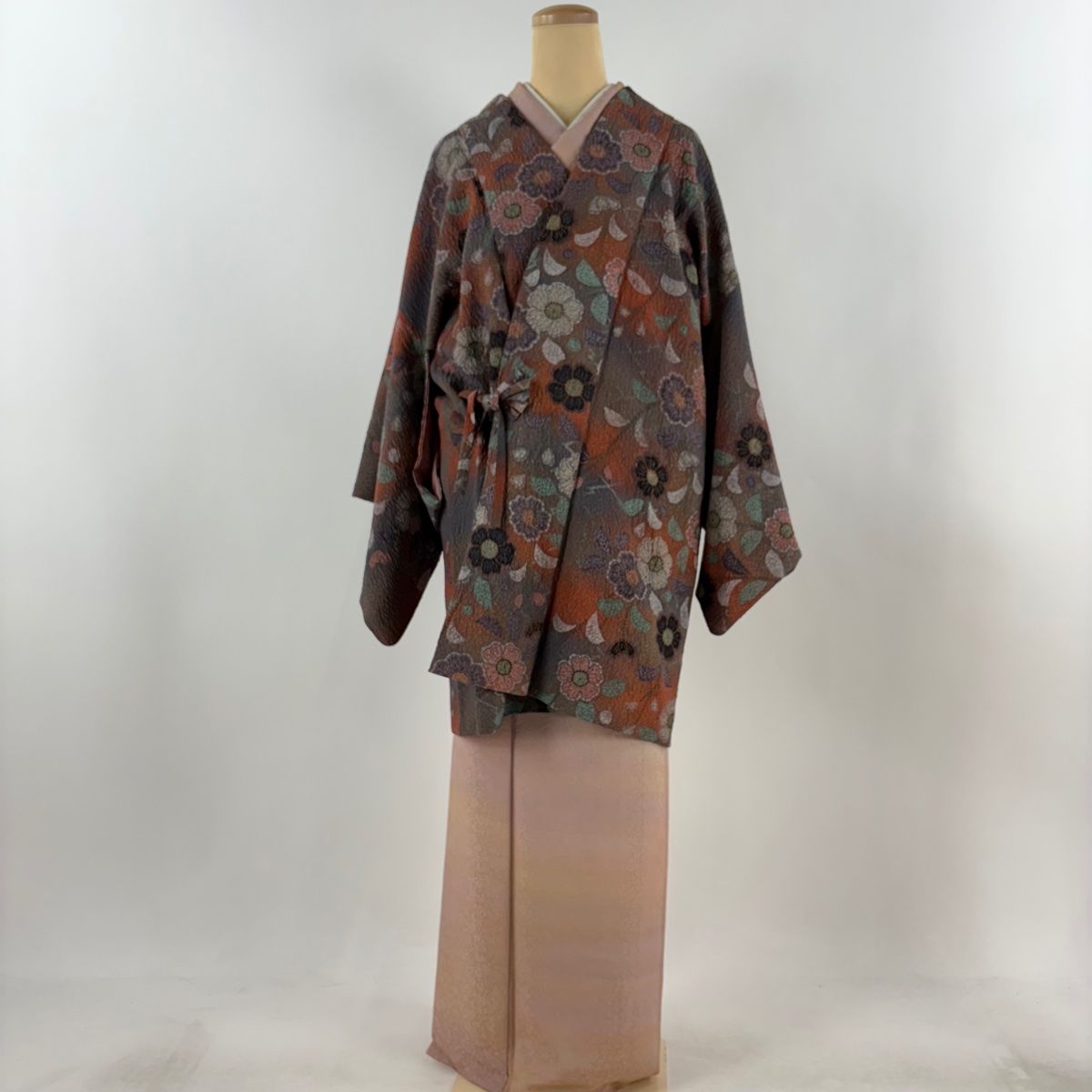 道中着 身丈91 5 cm 裄丈67 M 和装コート 桜 麻の葉 金彩 ぼかし 赤茶 正絹 秀品