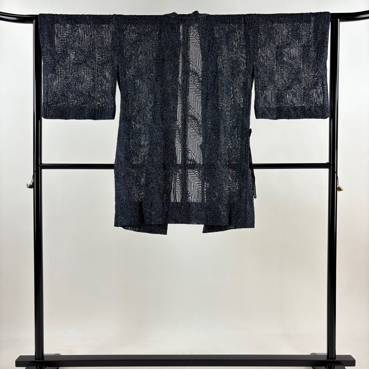 道中着 身丈91 cm 裄丈65.5 M 和装コート 草花 幾何学模様 箔 紺色 正絹 秀品