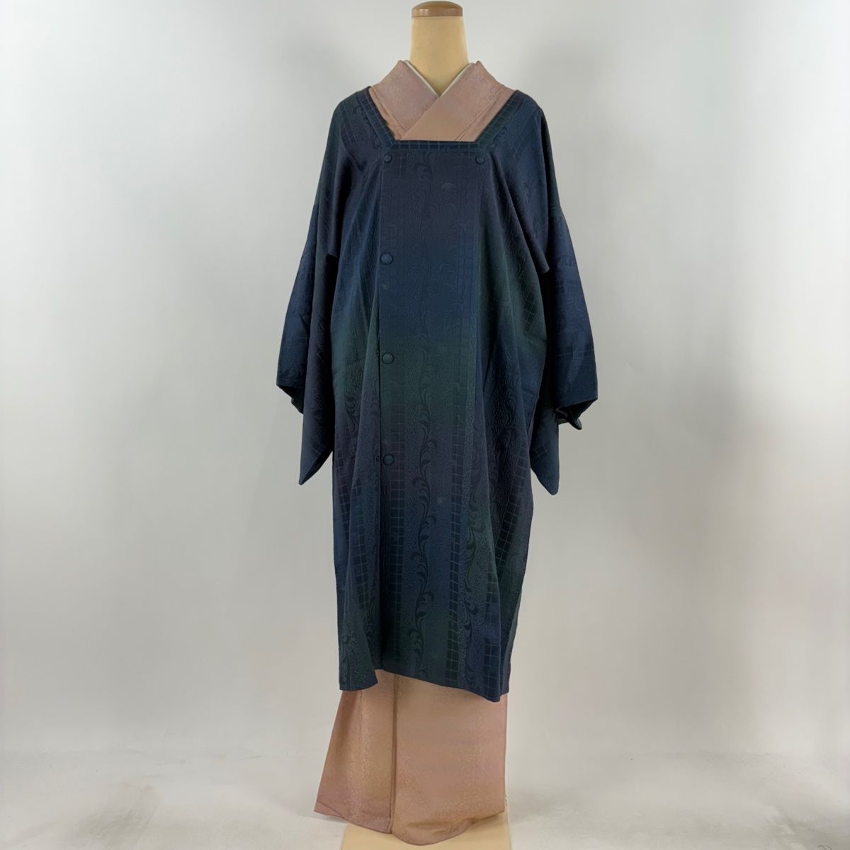 道行 身丈114 cm 裄丈67 M 和装コート 角衿 ますいわ屋 草花 ぼかし 青緑 正絹 秀品