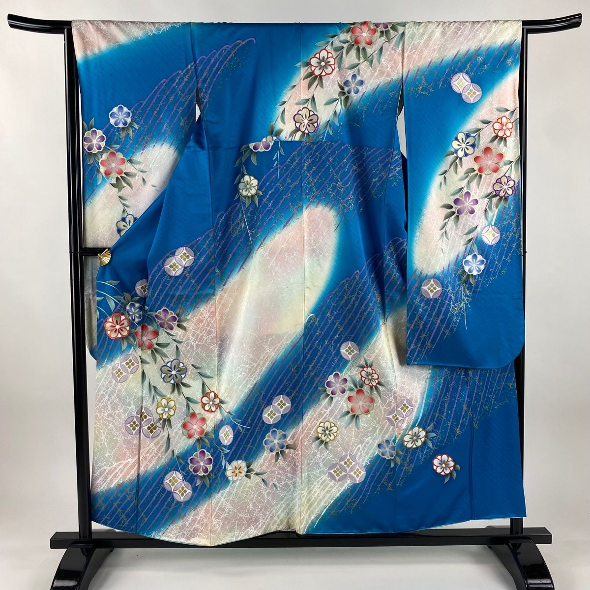 振袖 身丈158cm 裄丈66cm M 袷 枝花 七宝文 金銀彩 染め分け 水色 正絹
