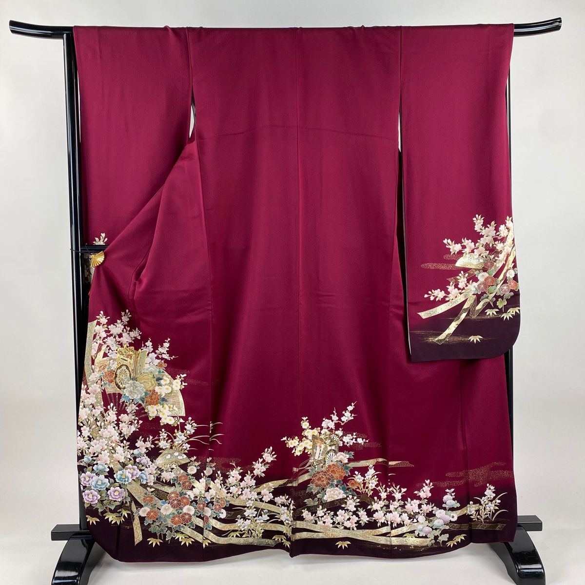 振袖 身丈165 cm 裄丈67 M 袷 やまと 扇 御所車 金糸 金銀彩 赤紫 正絹 秀品