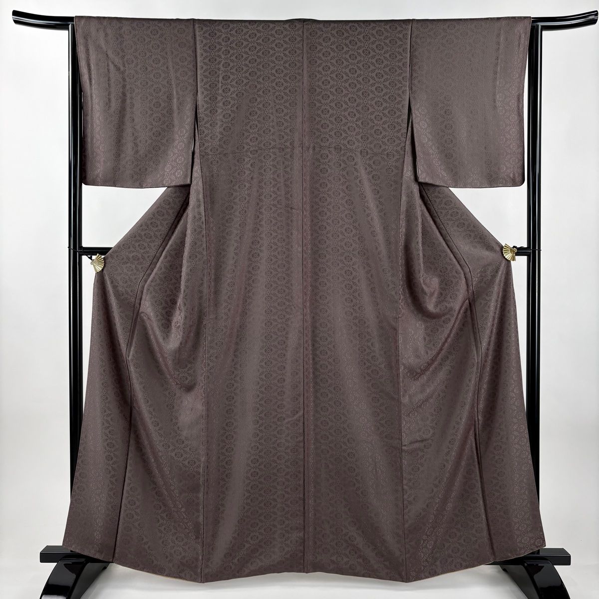 色無地 身丈162 cm 裄丈64.5 M 袷 地紋 茶色 正絹 秀品