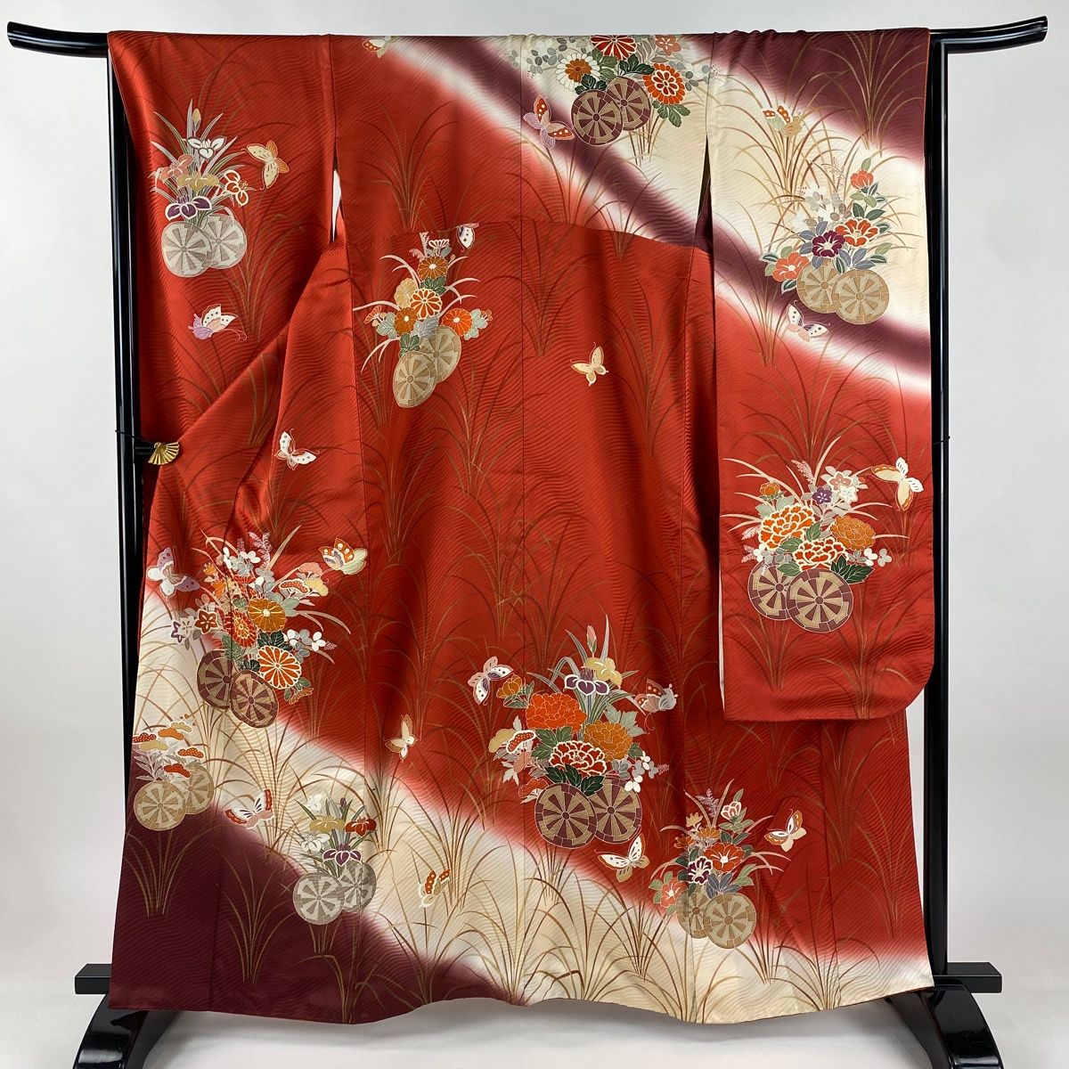 振袖 身丈160 5 cm 裄丈65 M 袷 菊 源氏車 金糸 金彩 茜色 正絹 秀品