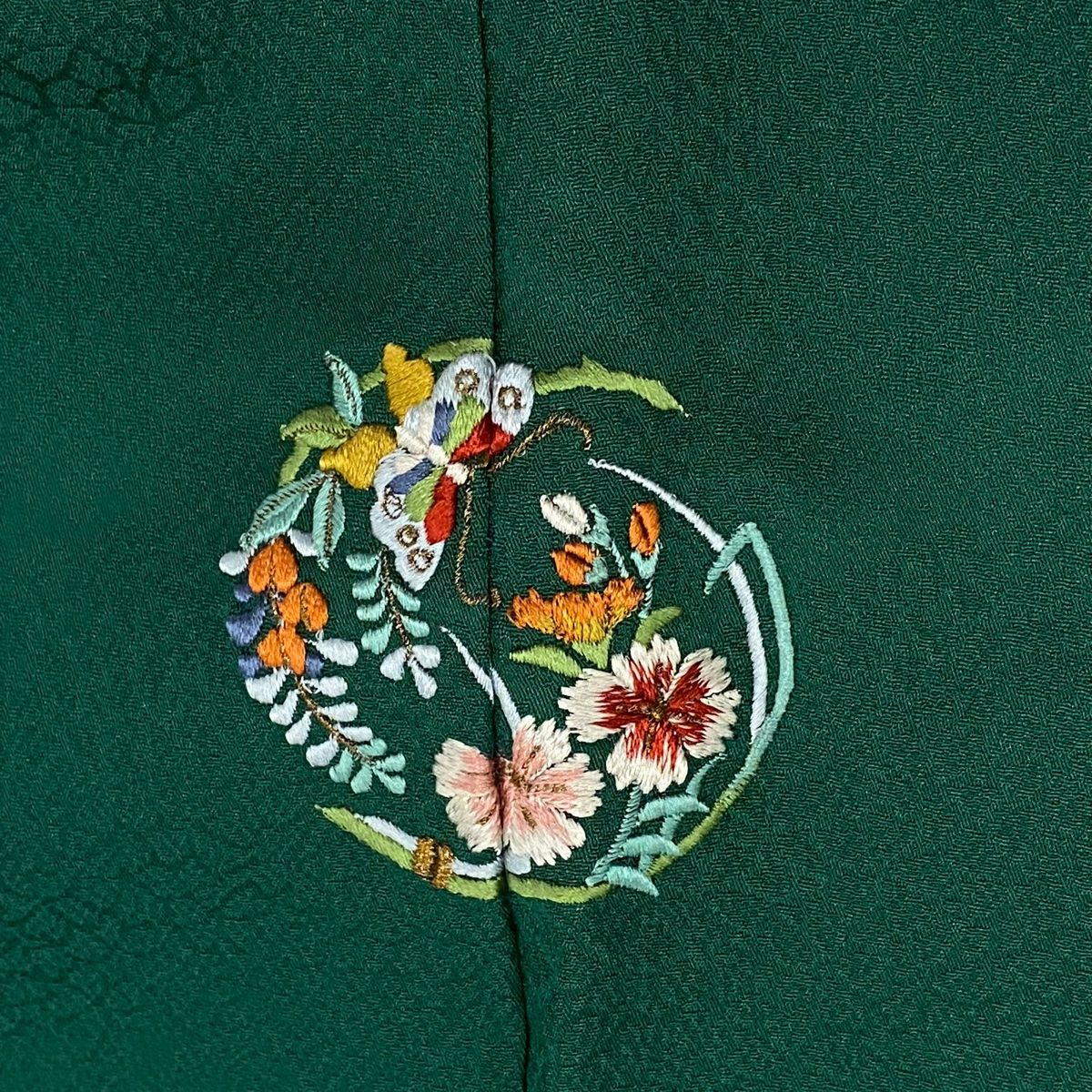 振袖フルセット 身丈162.5裄64 豪華振袖 緑 チャコール 刺繍柄 シンプル 振袖フルセット 身丈162.5裄64 豪華振袖 緑 チャコール 刺繍柄 シンプル