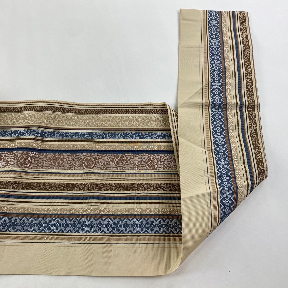  名古屋帯 落款 証紙 八寸名古屋帯 松葉仕立て 鬼丸勝秀 博多紫野間道 ベージュ 正絹 名古屋帯 帯