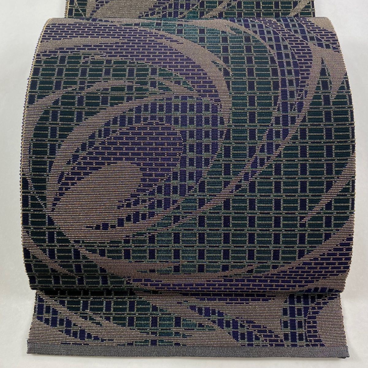 名古屋帯 佐波理 落款 流水地友 八寸名古屋帯 幾何学 金銀糸 紫 正絹