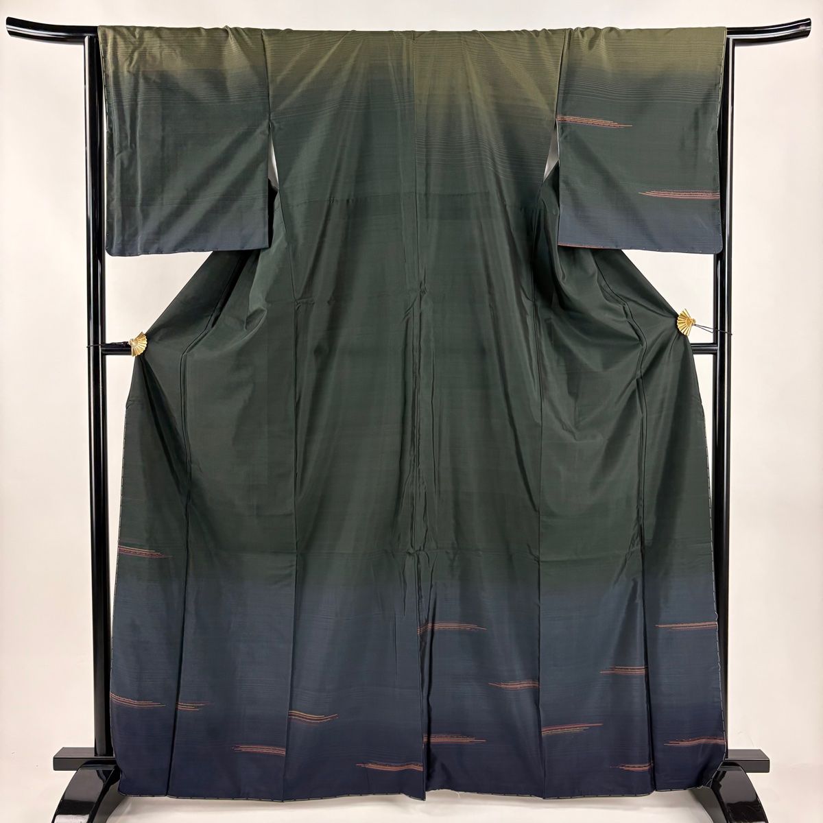 美品】 付下げ 身丈166cm 裄丈66.5cm M 袷 紬地 縞 霞 深緑 正絹 秀品