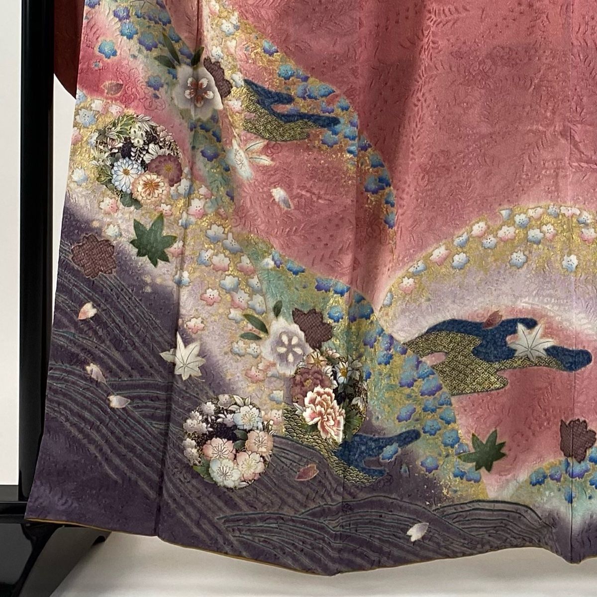 振袖 身丈162 cm 裄丈66 5 M 袷 花丸文 桜 銀通し 金彩 ピンク 正絹