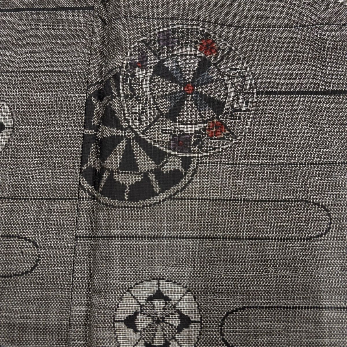  紬 身丈156 5 cm 裄丈62 S 袷 源氏車 ヱ霞 焦茶色 正絹 紬 着物