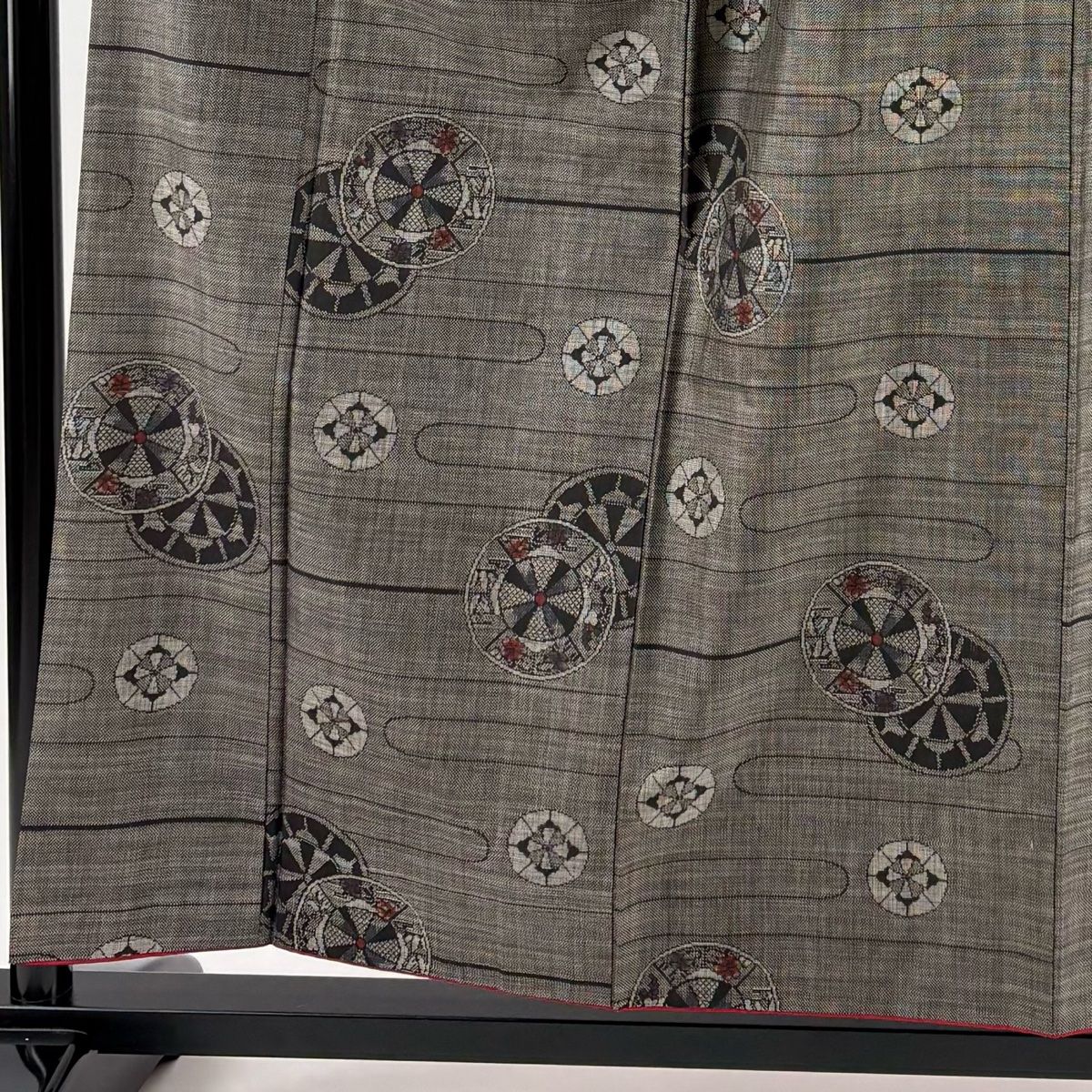 紬 身丈156 5 cm 裄丈62 S 袷 源氏車 ヱ霞 焦茶色 正絹