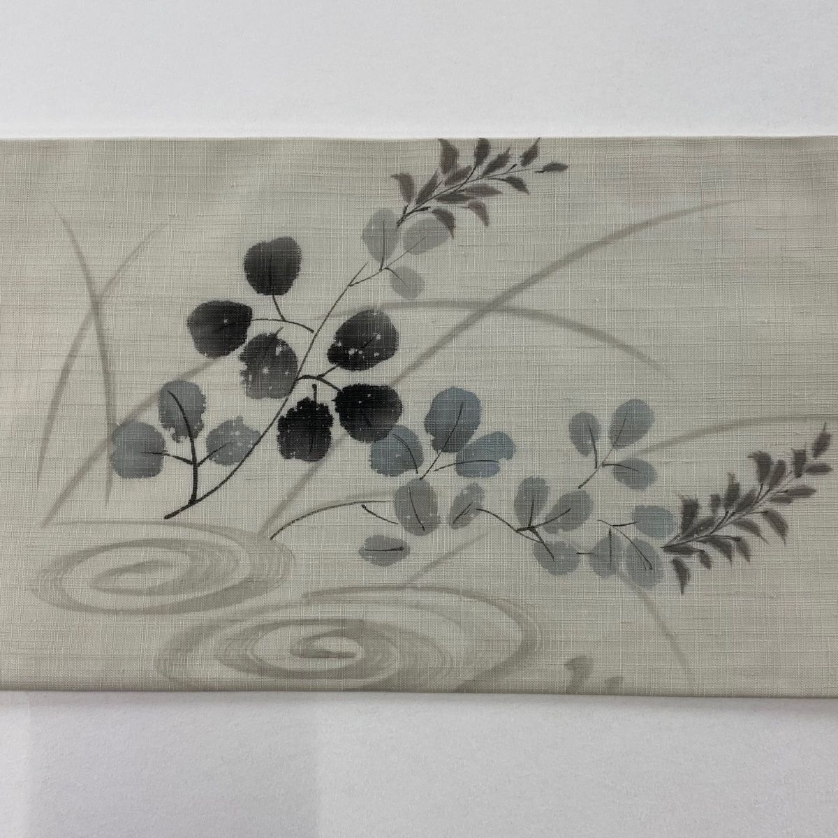  名古屋帯 落款 夏帯 紬地 蝶 草花 灰白 正絹 名古屋帯 帯