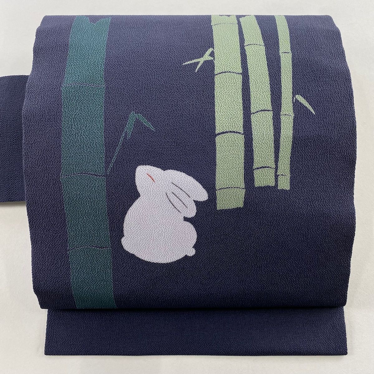 名古屋帯 ウサギ 竹 縮緬 紺色 正絹