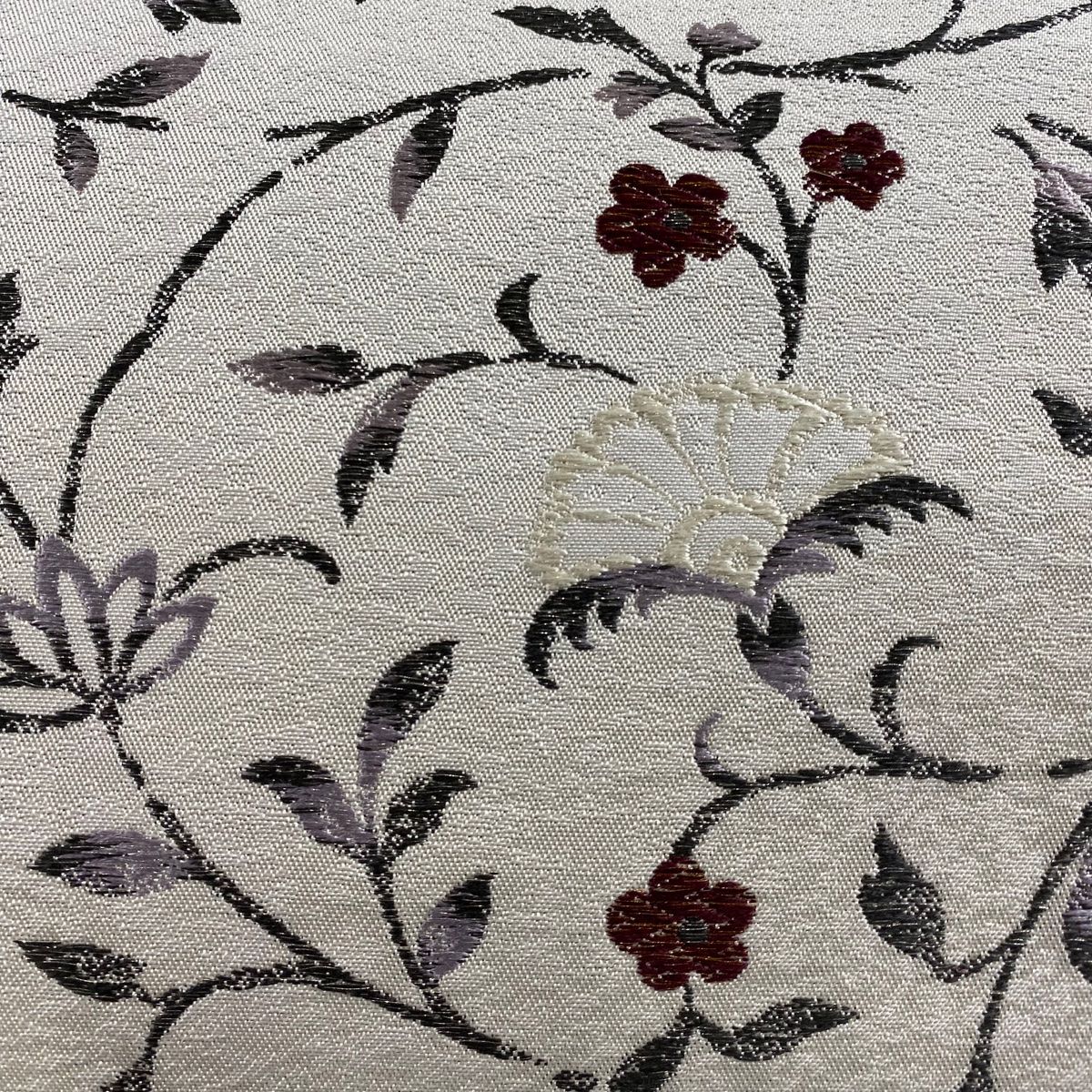 美品】 袋帯 名品 花唐草 銀糸 唐織 灰白 六通 正絹 【中古】 - メルカリ