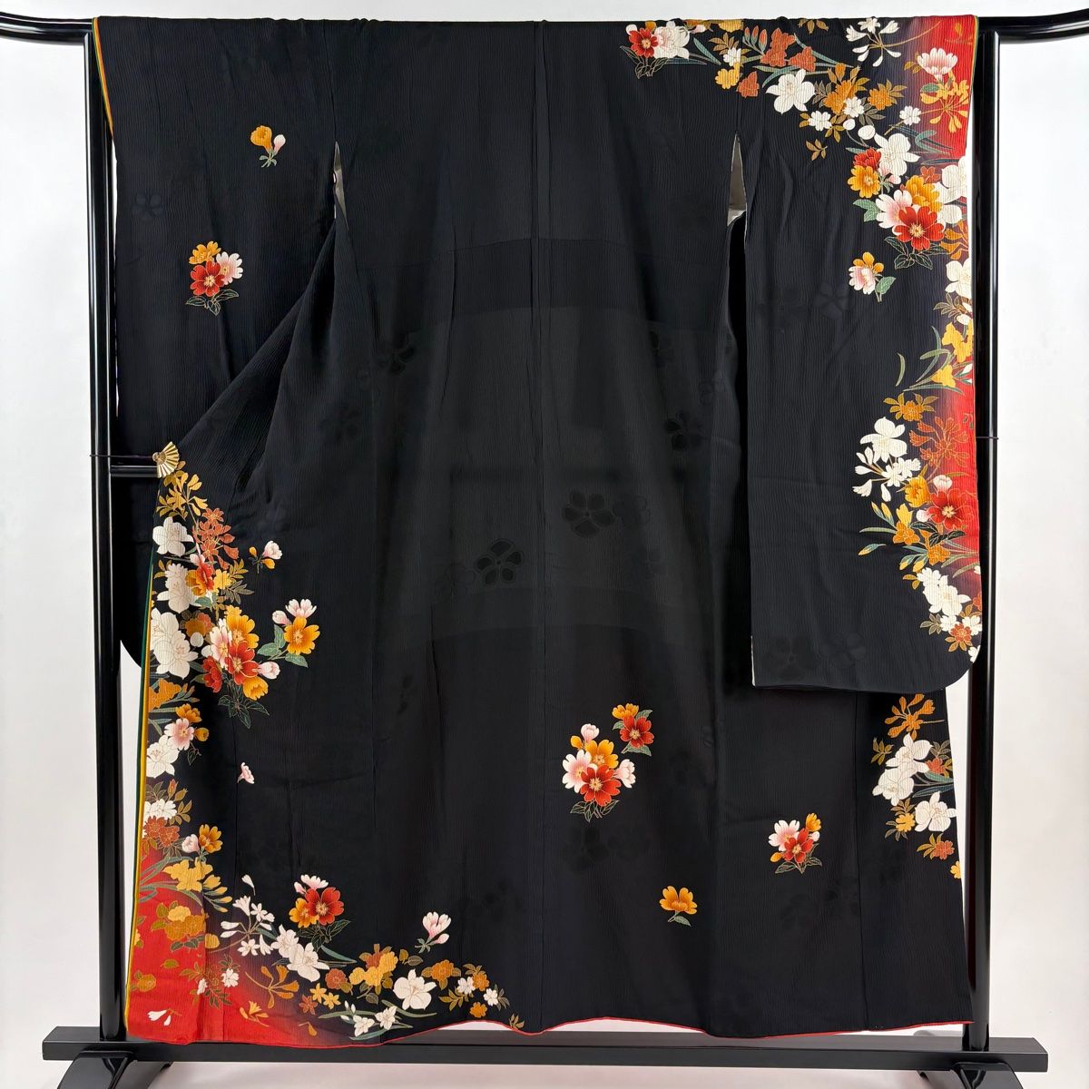 振袖 身丈155 cm 裄丈65 M 袷 草花 地紋 金糸 金彩 黒 正絹 秀品