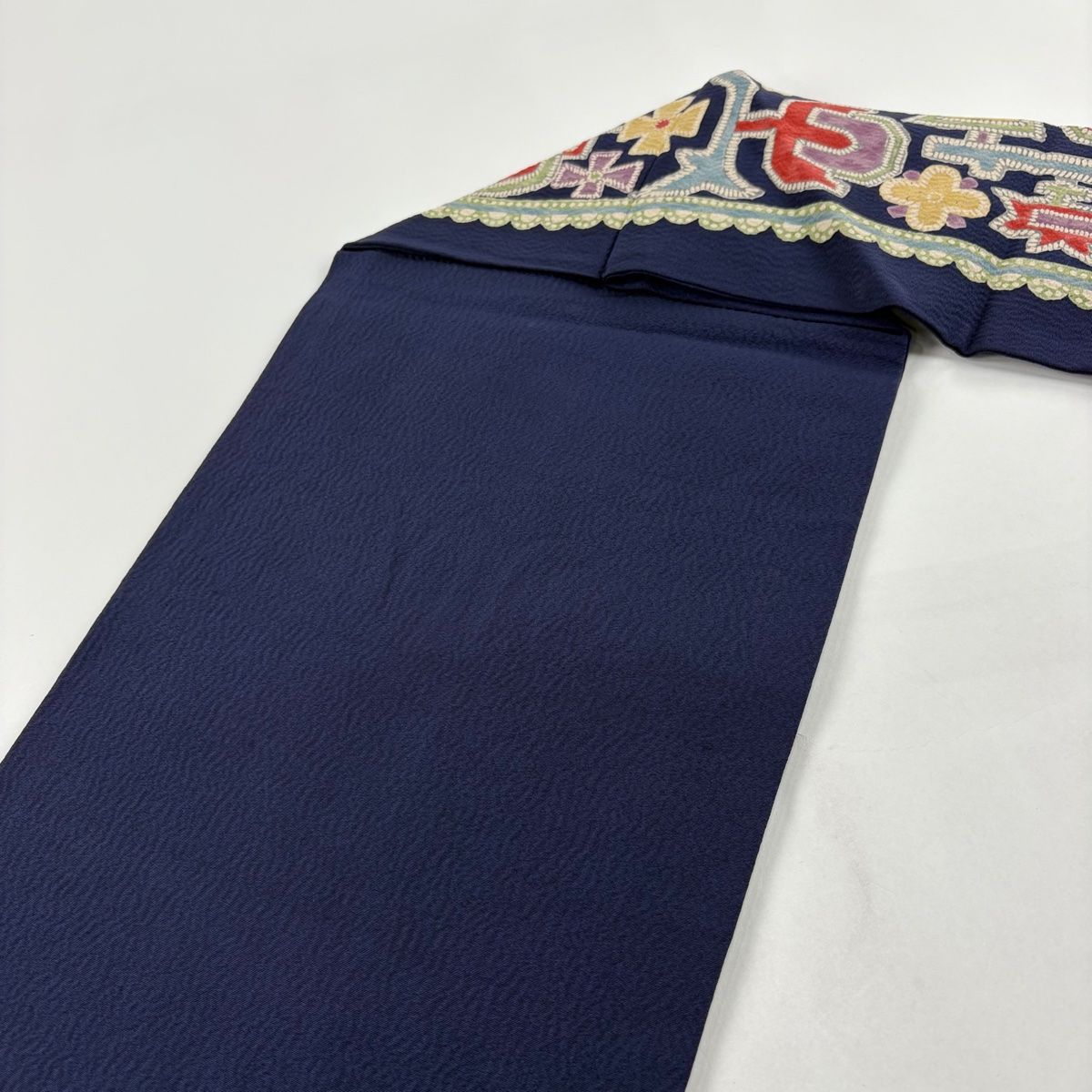  名古屋帯 秀品 花 幾何学模様 縮緬 紺色 正絹 名古屋帯 帯