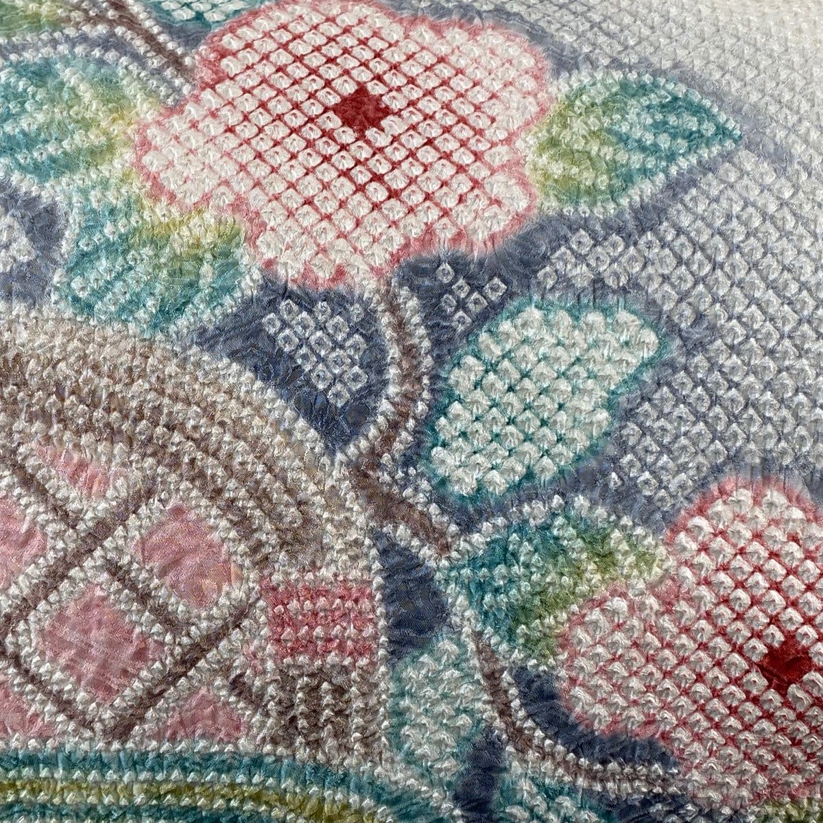 開き名古屋帯 秀品 枝花 絞り クリーム 正絹