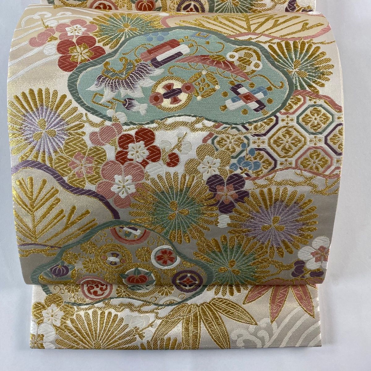 ニ*ル様 となみ帯　純金プラチナ箔　利休梅　松　宝尽くし　京舞の四季袋帯　美品 ニ*ル様 となみ帯 純金プラチナ箔 利休梅 松 宝尽くし 京舞の四季
