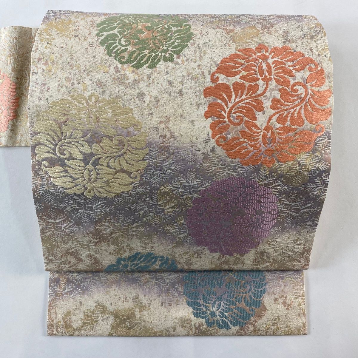 名古屋帯 秀品 草花 若松 箔 ベージュ 正絹