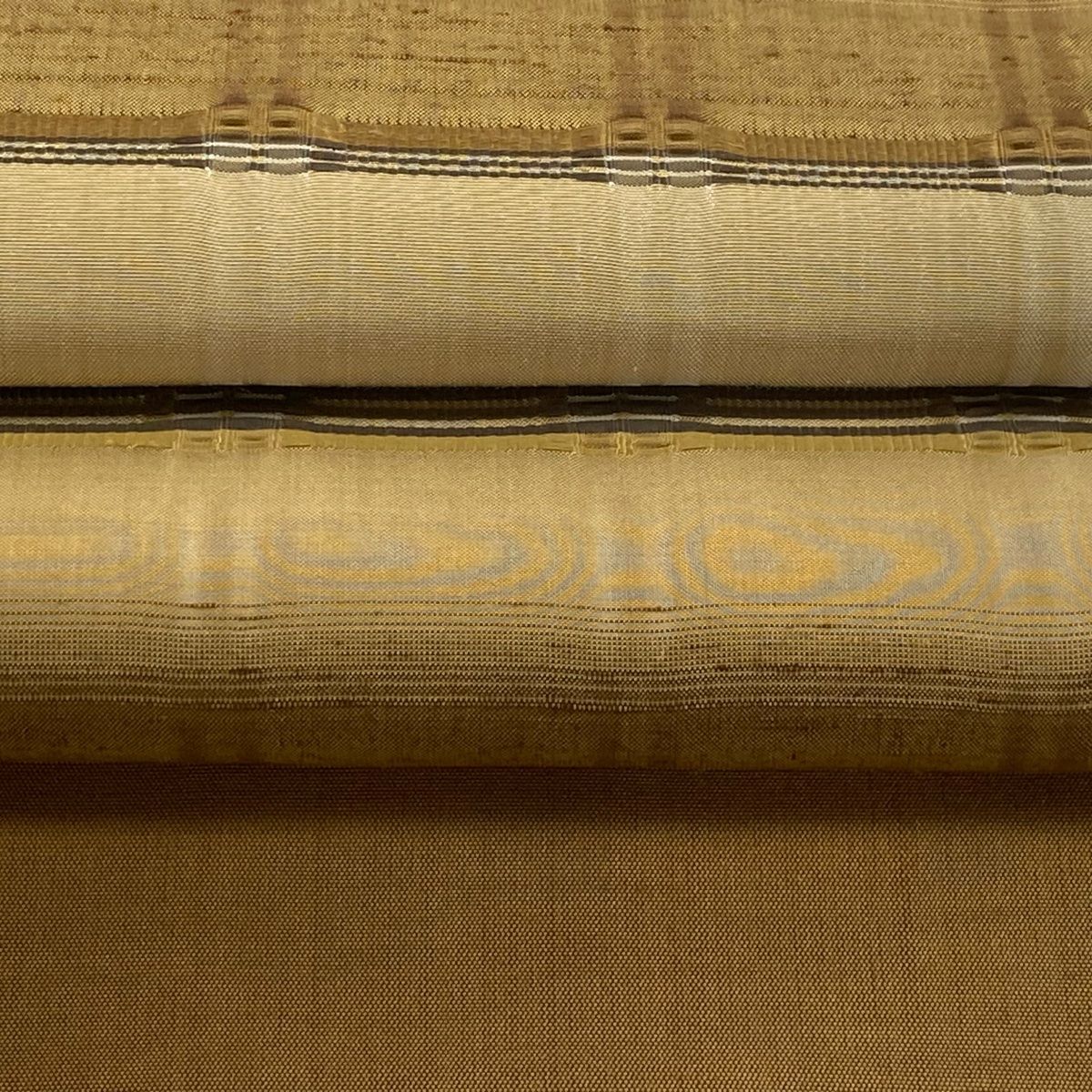 【美品】証紙付き　藤山千春さん　吉野間道 藤山千春 吉野間道 ハイクラス 縦緯吉野 唯一無二の存在感 ｜着物