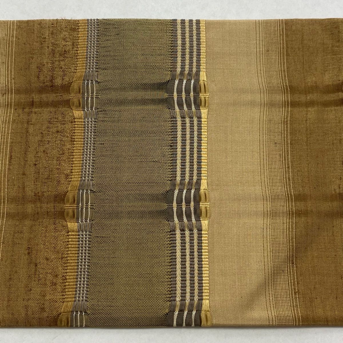 美品】 名古屋帯 逸品 藤山千春 証紙 藤山工芸 草木染 吉野間道 茶色